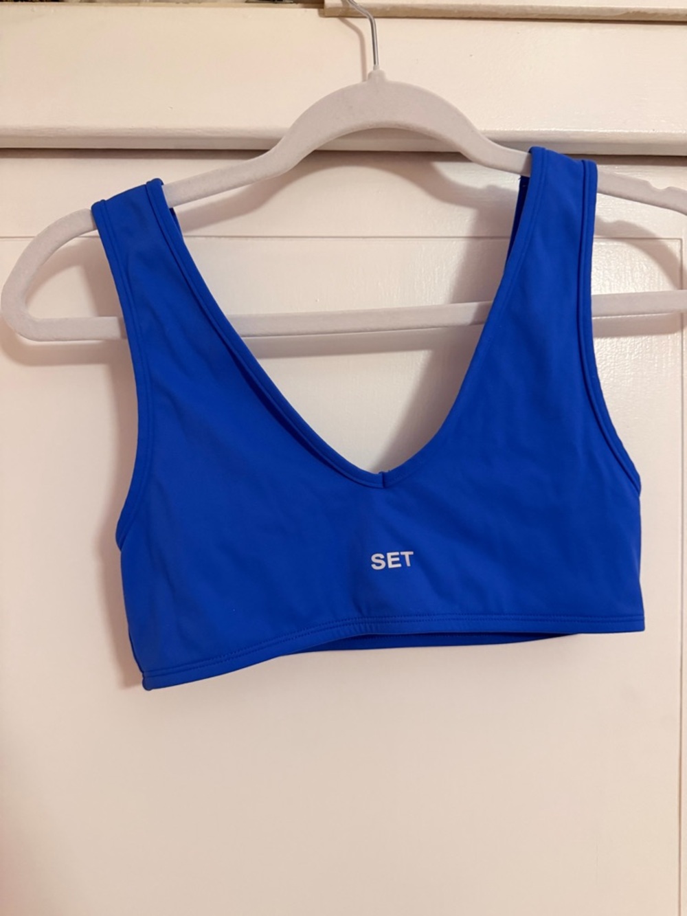 SET Active V-Neck Sports Bra in Bright Blue